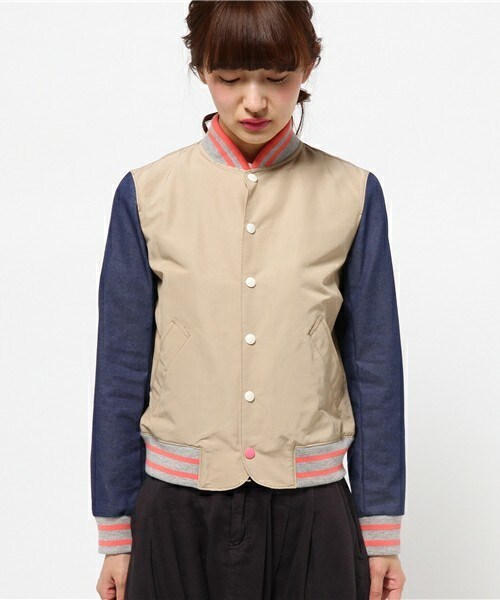 FRAPBOIS（フラボア）の「デリバリー（ブルゾン・レディース・ベージュ/レッド・1/2）」の3枚目の写真