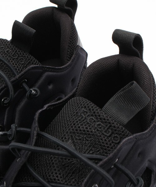 Reebok(リーボック)の「メンズ リーボック クラシック フューリーライト トリプルブラック Reebok FURYLITE V67159(スニーカー・レディース・ブラック・26.5cm/27cm/27.5cm/28cm/23.5cm/24cm/24.5cm)」の8枚目の写真