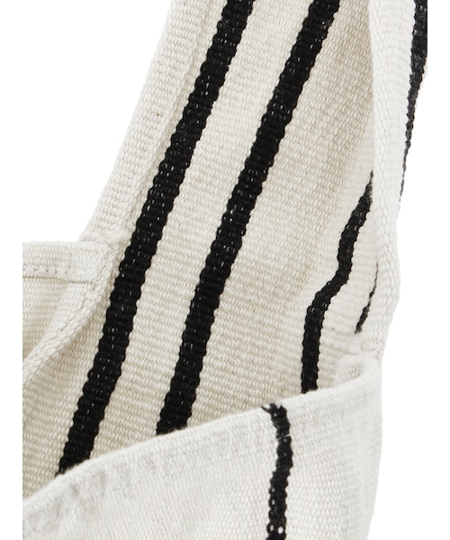 Ungrid（アングリッド）の「フリンジショルダーBAG（バッグ・レディース・オフホワイト・F）」の6枚目の写真