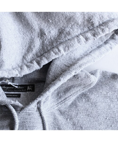 SASQUATCHfabrix.（サスクワァッチファブリックス）の「Savage Bone Sweat Parka（トップス・Grey・M/L/XL）」の4枚目の写真