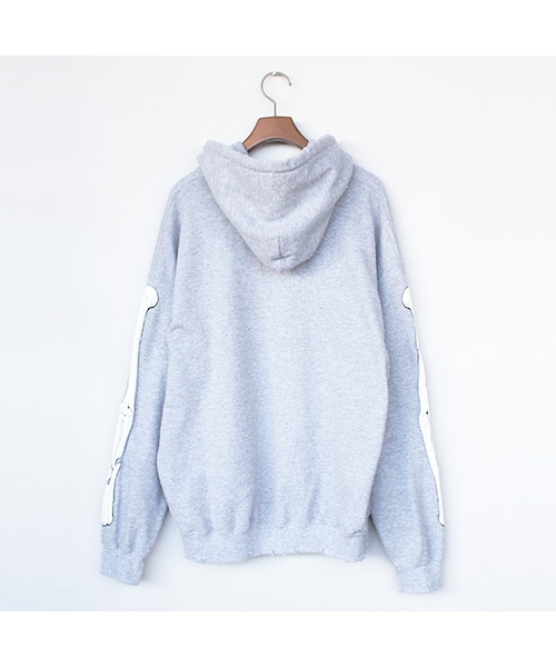 SASQUATCHfabrix.（サスクワァッチファブリックス）の「Savage Bone Sweat Parka（トップス・Grey・M/L/XL）」の2枚目の写真