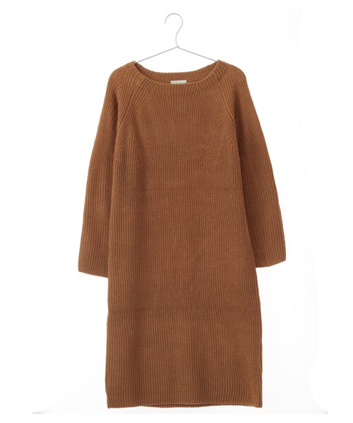earth music&ecology（アースミュージックアンドエコロジー）の「ボトルネックニットワンピース（ワンピース/ドレス・ブリックレッド/キャメル/カーキ/ネイビー・F）」の2枚目の写真