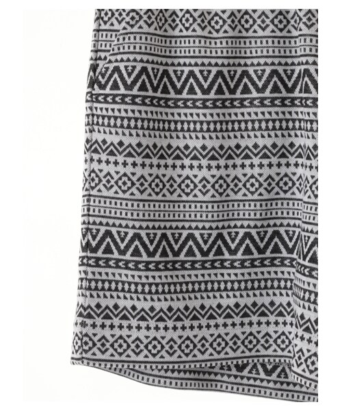 earth music&ecology(アースミュージックアンドエコロジー)の「オルテガキュロットパンツ(パンツ・ブラック/ボルドー/ブラウン・S/M)」の8枚目の写真