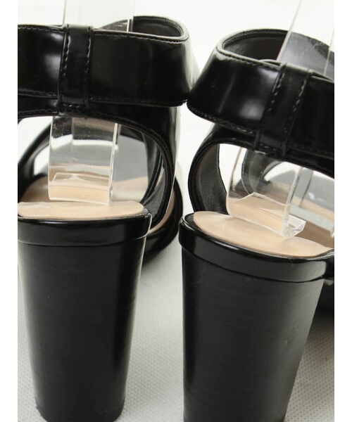 31 Sons de mode（トランテアン　ソン　ドゥ　モード）の「ベルテッドサンダル（シューズ・レディース・キャメル/ブラック・S/M/L）」の7枚目の写真