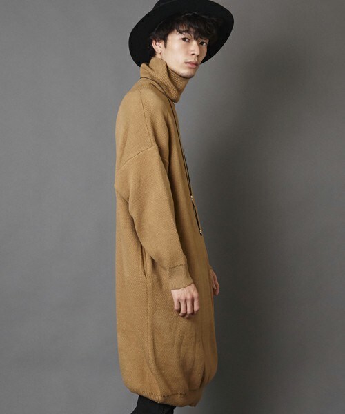 Louches（ルーシュ）の「タートルネックロングニットワンピース（ニット/セーター・メンズ・ブラック/グレー/ベージュ・FREE）」の15枚目の写真