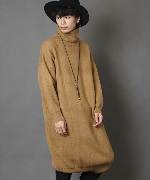 Louches（ルーシュ）の「タートルネックロングニットワンピース（ニット/セーター・メンズ・ブラック/グレー/ベージュ・FREE）」の3枚目の写真