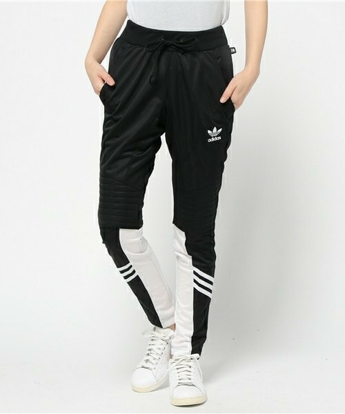 adidas（アディダス）の「ウィメンズ アディダス ジャージ
