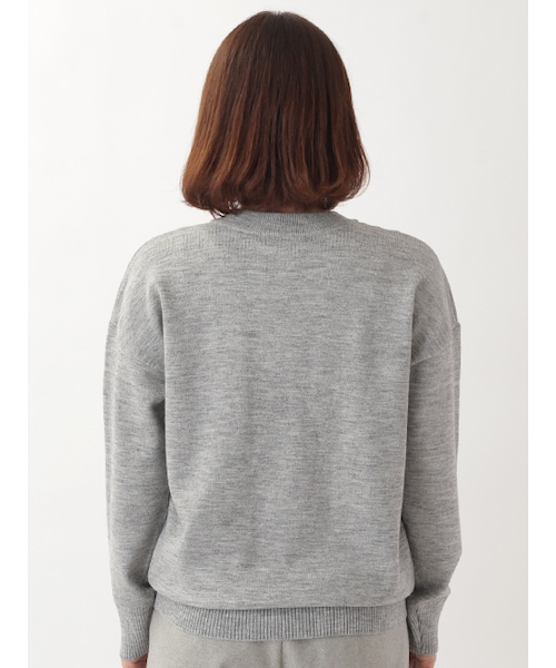 w closet(ダブルクローゼット)の「クマモチーフニット(トップス・レディース・グレー/キャメル/カーキ・FREE)」の6枚目の写真