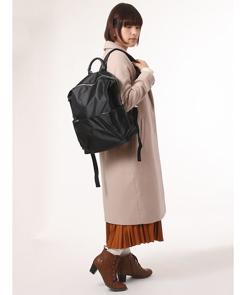 w closet（ダブルクローゼット）の「ダンディーンリュック（バッグ・レディース・レザーブラック/ナイロンブラック/カーキ・FREE）」の8枚目の写真