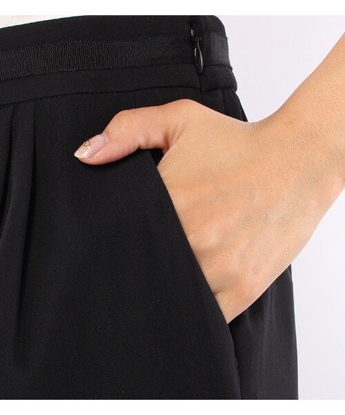 PAGEBOY(ページボーイ)の「グログランテープドロストパンツ(パンツ・レディース・オフホワイト/ブラック/カーキ)」の10枚目の写真