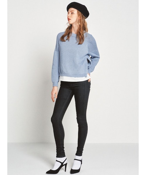 EMODA（エモダ）の「SLIT LAYER SHニット（トップス・レディース・ホワイト/ブラック/アイスブルー・F）」の4枚目の写真