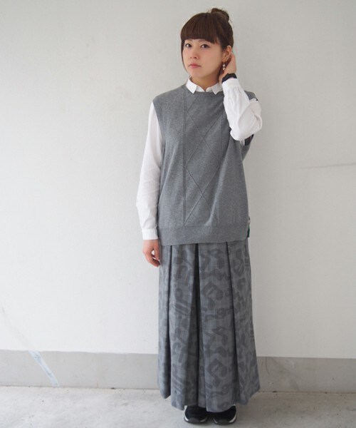 FRAPBOIS（フラボア）の「シーソートリコ（ベスト・レディース・グレー/ネイビー/イエロー・1/2）」の8枚目の写真