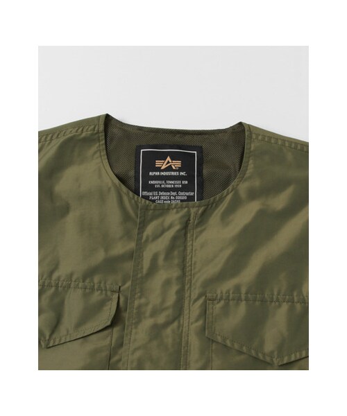 URBAN RESEARCH DOORS（アーバンリサーチドアーズ）の「ALPHA × URBAN