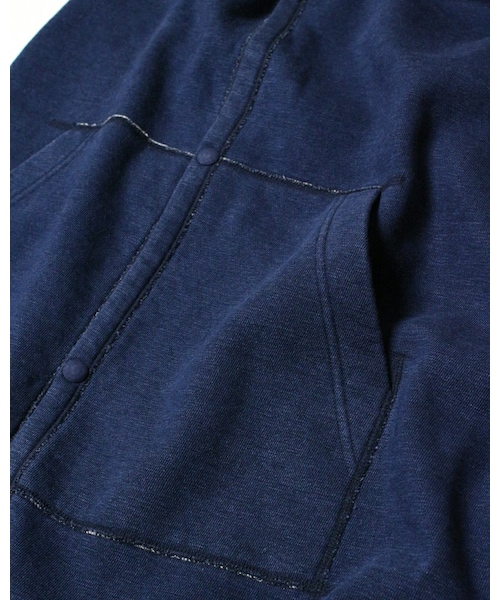 45R（フォーティファイブアール）の「PEANUTSインディゴ裏毛ポンチョ