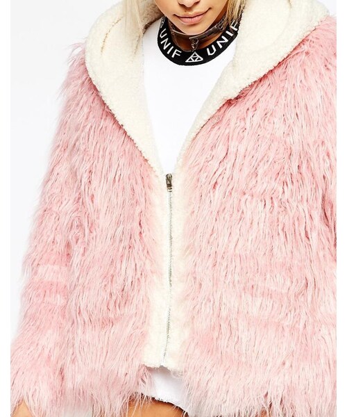 UNIF（ユニフ）の「Unif Hooded Faux Fur Gemma Coat With Contrast 