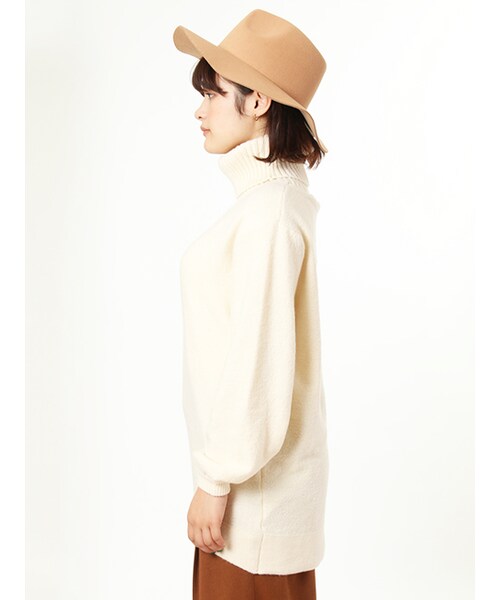 w closet(ダブルクローゼット)の「ブークレオフタートルニット(トップス・レディース・オフホワイト/グレージュ/グレー/ボルドー・FREE)」の6枚目の写真
