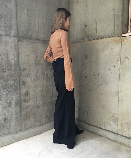 G.V.G.V.（ジーヴィージーヴィー）の「BELL SLEEVE HIGH NECK TOP（トップス・レディース・GREY/BLACK/CAMEL・XS）」の12枚目の写真