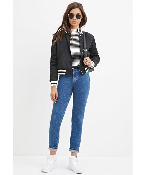 FOREVER 21（フォーエバー トゥエンティーワン）の「バーシティストライプスタジャン（ジャケット/アウター・レディース・BLACK/IVORY・Small/Medium/Large）」の4枚目の写真