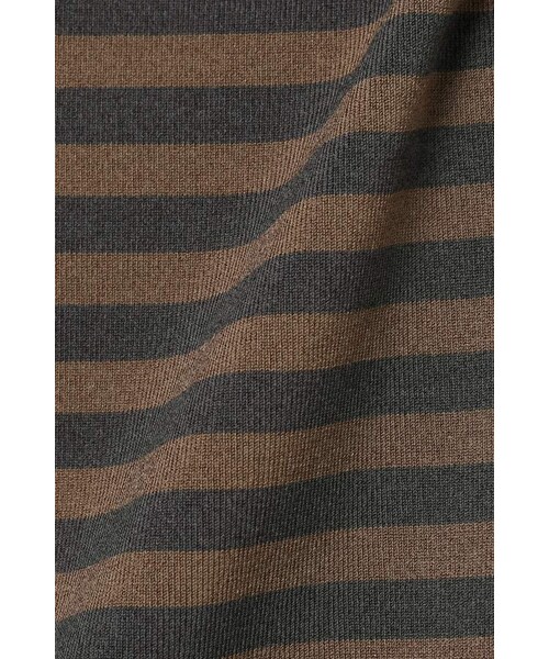 La TOTALITE（ラトータリテ）の「サトウサンコラボ コンパクトボーダープルオーバー（トップス・グレー/ホワイト/ネイビー・フリー）」の15枚目の写真