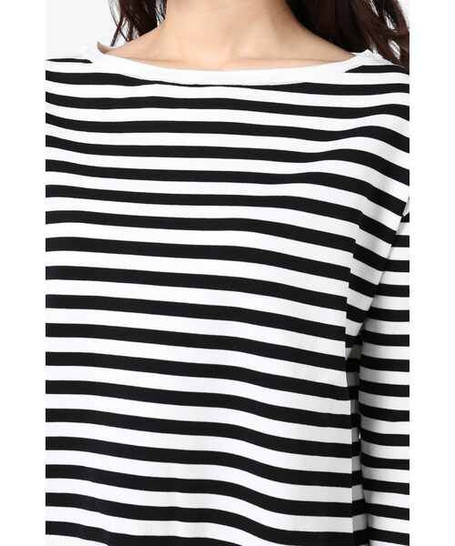 La TOTALITE（ラトータリテ）の「サトウサンコラボ コンパクトボーダープルオーバー（トップス・グレー/ホワイト/ネイビー・フリー）」の11枚目の写真