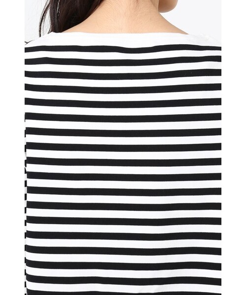 La TOTALITE（ラトータリテ）の「サトウサンコラボ コンパクトボーダープルオーバー（トップス・グレー/ホワイト/ネイビー・フリー）」の12枚目の写真