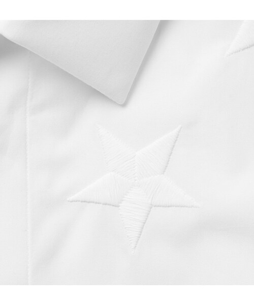 GIVENCHY（ジバンシイ）の「Givenchy Slim-Fit Star-Embroidered Cotton-Poplin Shirt（シャツ/ブラウス・メンズ・White・EU38/EU39/EU41/EU42/EU43）」の4枚目の写真