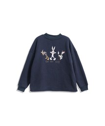 QUEEN SHOP | 可愛玩味的華納家族驚嚇表情豐富了整體氛圍小立領設計內刷毛設計將它紮進褲頭裡蓬鬆的可愛感呈現冷冷的季節裡穿上立領的它一點都不遜色喔~(トップス)