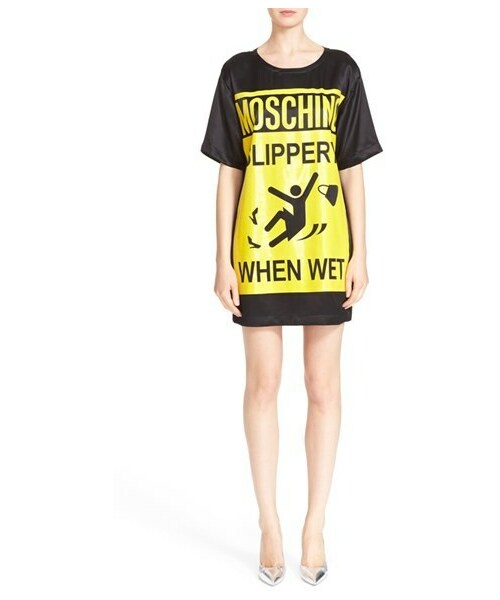 MOSCHINO（モスキーノ）の「Moschino 'Slippery When Wet' Satin Dress