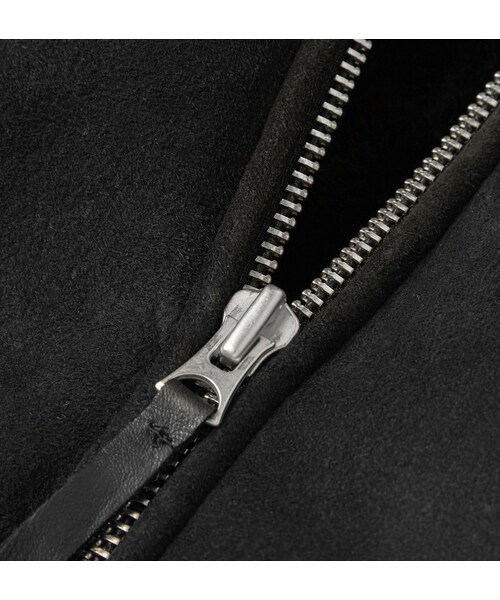 Our Legacy(アワーレガシー)の「Our Legacy Leather-Trimmed Shearling Bomber Jacket(ライダースジャケット・メンズ・Black・S/M/XL)」の6枚目の写真