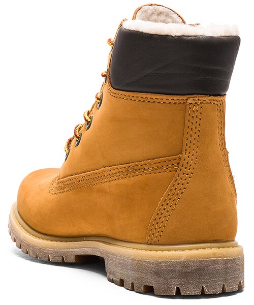 Timberland（ティンバーランド）の「Timberland 6' Premium Boot（ブーツ・レディース・Orange・6/6.5/7/7.5/8/8.5/9/10）」の3枚目の写真