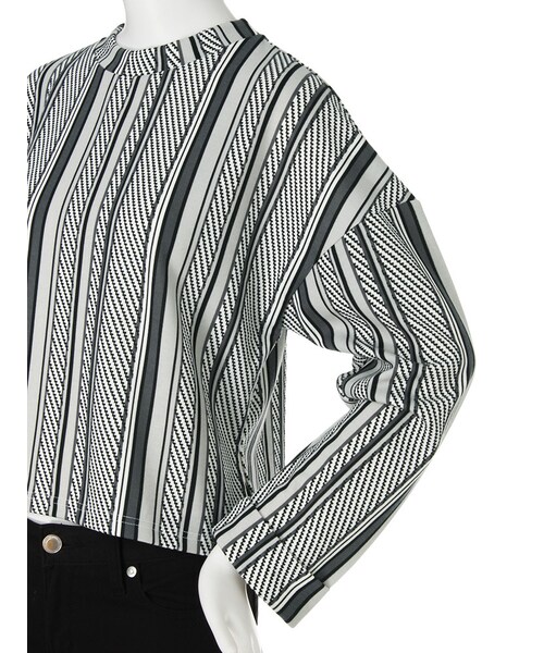 EMODA（エモダ）の「CHOOSE DROP SLEEVEトップス（トップス・レディース・グレー/ブラック/ベージュ/ライトミックス・F）」の9枚目の写真