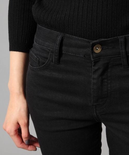 BLISS POINT（ブリスポイント）の「ストレッチデニムスキニーパンツ（パンツ・レディース・ホワイト/ブラック/クラッシュ(ブラック)/ブルー/ネイビー・S/M/L）」の12枚目の写真