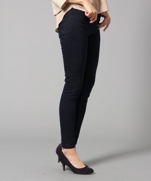 BLISS POINT（ブリスポイント）の「ストレッチデニムスキニーパンツ（パンツ・レディース・ホワイト/ブラック/クラッシュ(ブラック)/ブルー/ネイビー・S/M/L）」の5枚目の写真