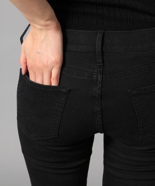 BLISS POINT（ブリスポイント）の「ストレッチデニムスキニーパンツ（パンツ・レディース・ホワイト/ブラック/クラッシュ(ブラック)/ブルー/ネイビー・S/M/L）」の16枚目の写真