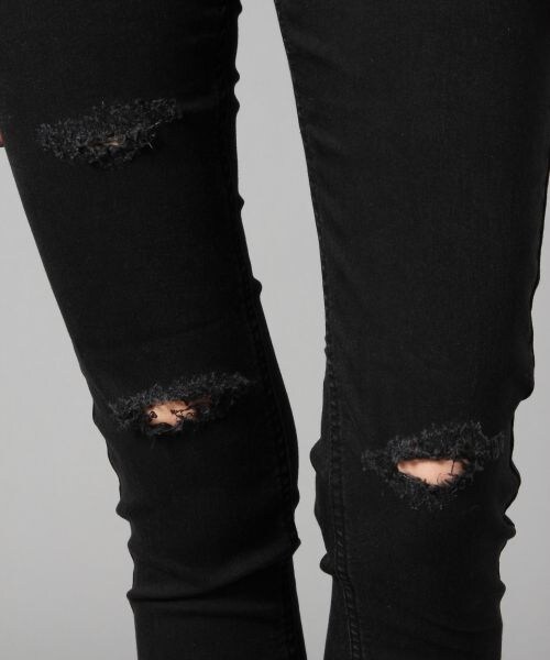 BLISS POINT（ブリスポイント）の「ストレッチデニムスキニーパンツ（パンツ・レディース・ホワイト/ブラック/クラッシュ(ブラック)/ブルー/ネイビー・S/M/L）」の14枚目の写真