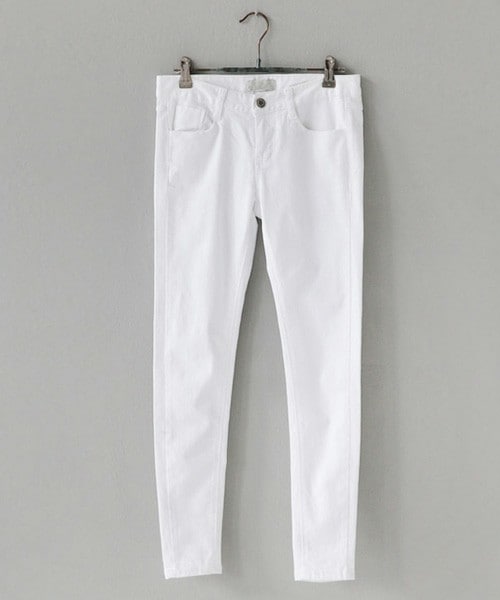 DHOLIC（ディーホリック）の「スパンデックス混紡スキニーコットンパンツ（その他パンツ・レディース・ブラック/ホワイト/イエロー/ライトピンク/スカイブルー/ベージュ・25/26/27/28/29/30）」の2枚目の写真