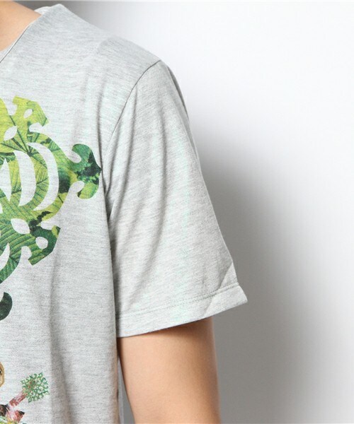 FRAPBOIS(フラボア)の「ラメフォレスT(Tシャツ/カットソー・メンズ・グリーン/ゴールド・0/1/2)」の7枚目の写真