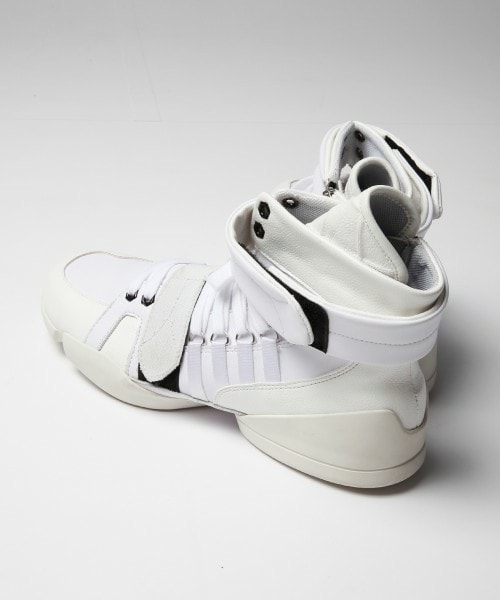 VANQUISH（ヴァンキッシュ）の「セパレートソールスニーカー