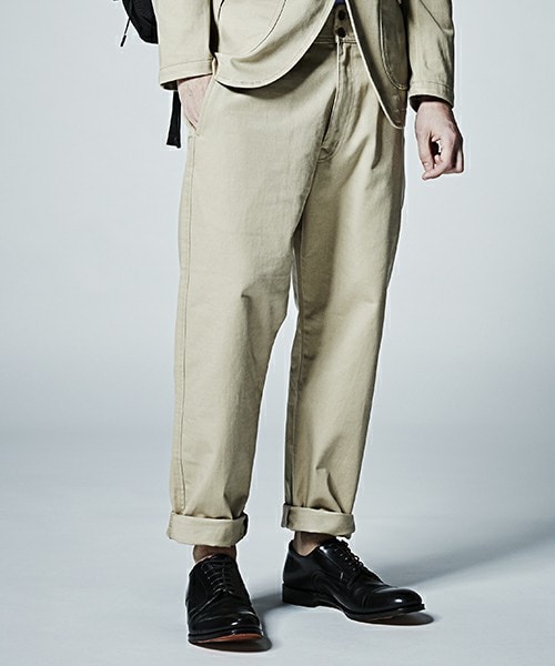 Johnbull Private labo(ジョンブルプライベートラボ)の「ハイバックパンツ(チノパンツ・メンズ・ベージュ・SMALL/MEDIUM/LARGE)」の4枚目の写真