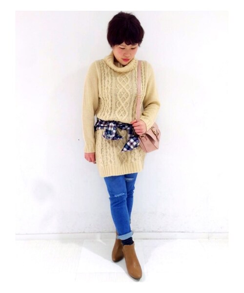 PAGEBOY(ページボーイ)の「アーモンドトゥサイドゴアブーティ(シューズ・レディース・ブラック/キャメル・S/M/L)」の11枚目の写真