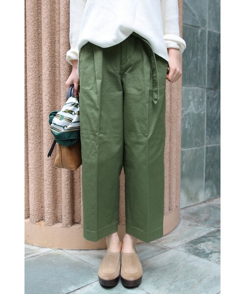 JOURNAL STANDARD relume（ジャーナルスタンダード　レリューム）の「《予約》チノストレッチ ベルト付きワイドパンツ◆（パンツ・ベージュ/カーキ/ネイビー・36/38）」の2枚目の写真