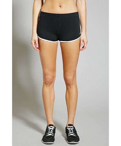 FOREVER 21（フォーエバー トゥエンティーワン）の「ドルフィンショートパンツ（パンツ・レディース・BLACK/WHITE/ROYAL/WHITE・X-Small/Small/Medium/Large）」の4枚目の写真