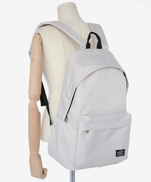 DHOLIC（ディーホリック）の「シンプル無地バックパック（バックパック/リュック・レディース・ネイビー/グレー/ライトグレー/ブラック/ディープグリーン/レッド・ONE）」の4枚目の写真