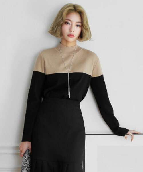 DHOLIC（ディーホリック）の「バイカラーモックネックニットプルオーバー（ニット/セーター・レディース・ブラック/ベージュ/グレー/ワイン・FRE/FREE）」の3枚目の写真