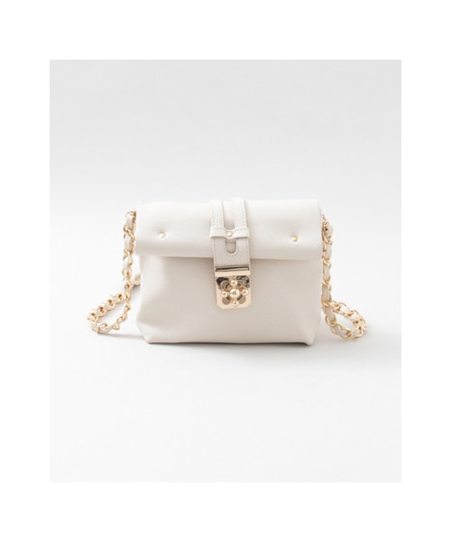 RODE SKO（ロデスコ）の「MIRA フラワーバックルショルダーバッグ（バッグ・レディース・BLACK/OFF WHITE/YELLOW・-）」の2枚目の写真