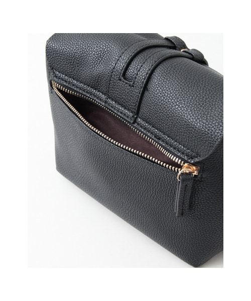 RODE SKO（ロデスコ）の「MIRA フラワーバックルショルダーバッグ（バッグ・レディース・BLACK/OFF WHITE/YELLOW・-）」の17枚目の写真