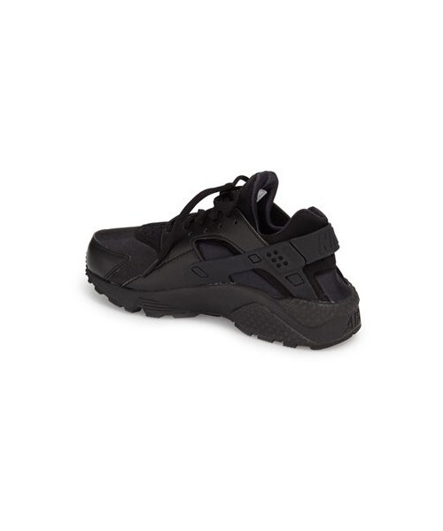 NIKE（ナイキ）の「Nike 'Air Huarache' Sneaker (Women)（スニーカー・レディース・Black・Regular 12 M/Regular 5 M/Regular 5.5 M/Regular 6 M/Regular 6.5 M/Regular 7 M/Regular 7.5 M/Regular 8 M/Regular 8.5 M/Regular 9 M/Regular 9.5 M）」の3枚目の写真