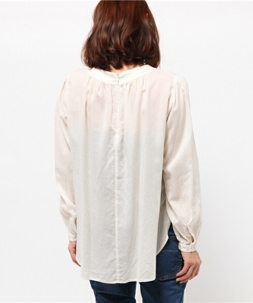 FRAPBOIS（フラボア）の「レクセルダイ（シャツ/ブラウス・レディース・オフホワイト/ブラック系その他/ネイビー・1）」の6枚目の写真