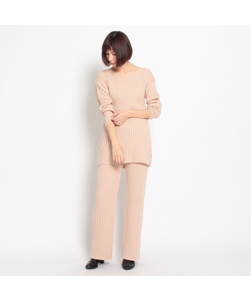 OZOC（オゾック）の「ニットセットアップ（ワンピース/ドレス・レディース・サンドベージュ/オフホワイト/ネイビー・その他）」の4枚目の写真