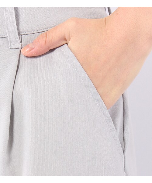 PAGEBOY（ページボーイ）の「アンクル丈タックワイドパンツ（パンツ・レディース・グレー/ブラック/ネイビー）」の9枚目の写真